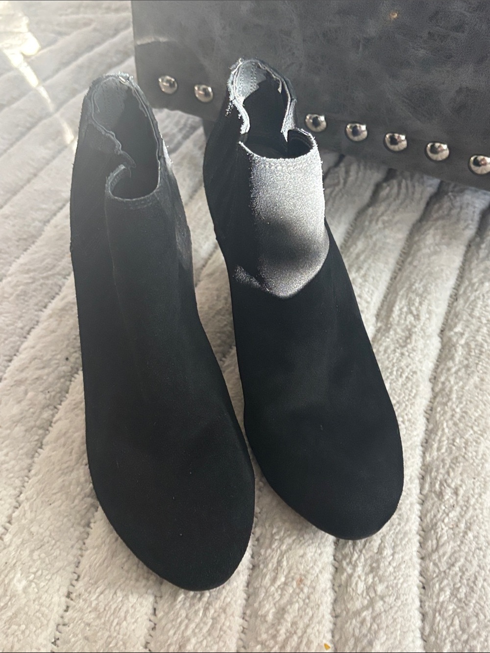 Dolce Vita  Black SuedeAnkle Boots - Women's Slip-On wedge Chelsea Style . 7 1/2